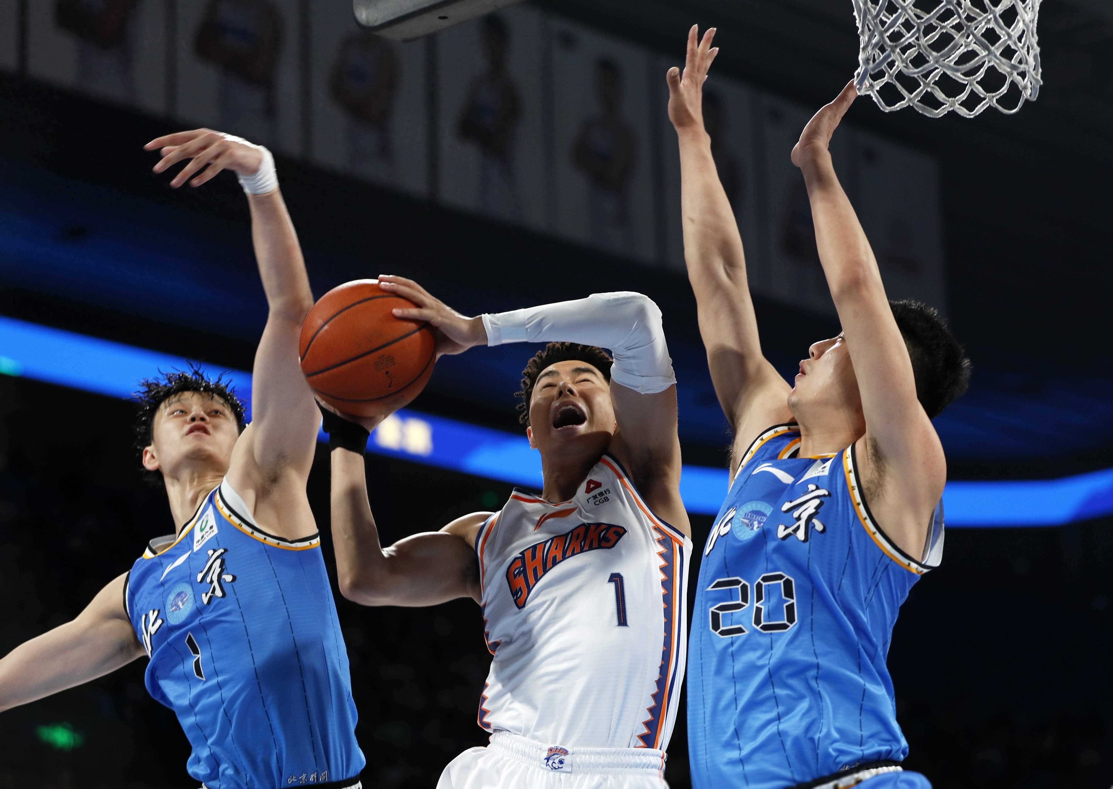 辅助战术:如何利用挡拆创造得分机会 辅助战术:如何利用挡拆创造得分机会