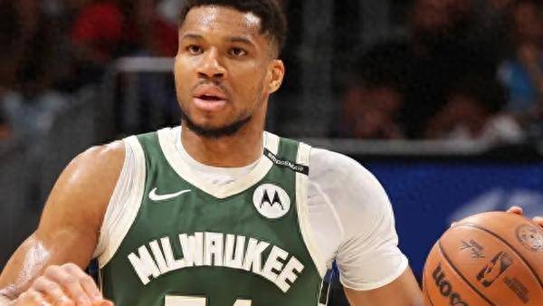 包含精彩回放:王强的逆袭投篮成为全场最高点!的词条 包含精彩回放:王强的逆袭投篮成为全场最高点!的词条