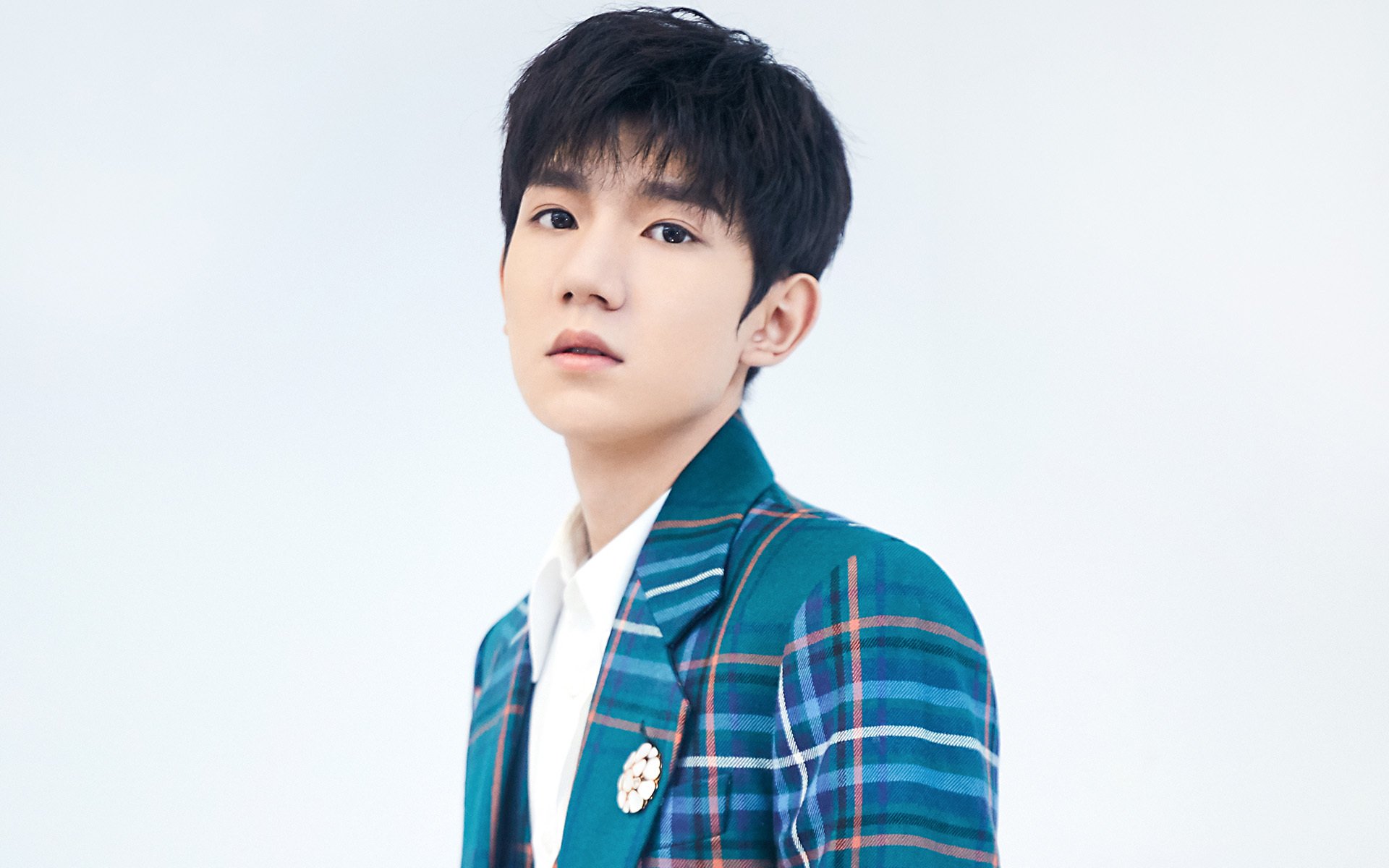 手机电竞崛起:便携体验成为新一代潮流,电竞手机百度百科