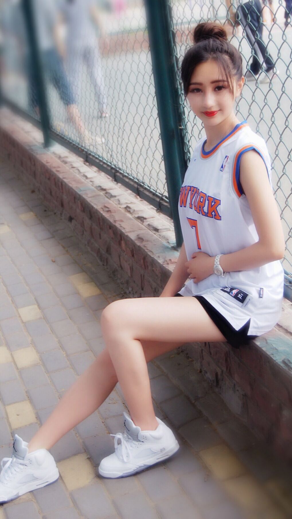 火箭连续三场赢球,惠特摩尔再度砍下30+,火箭赫特